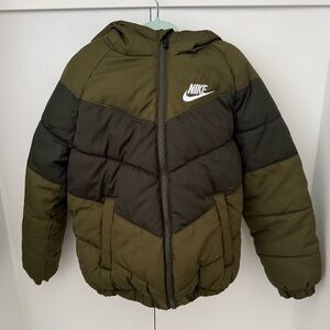 Nike Little Boys Mid Stripe Hooded Puffer Jacket 6